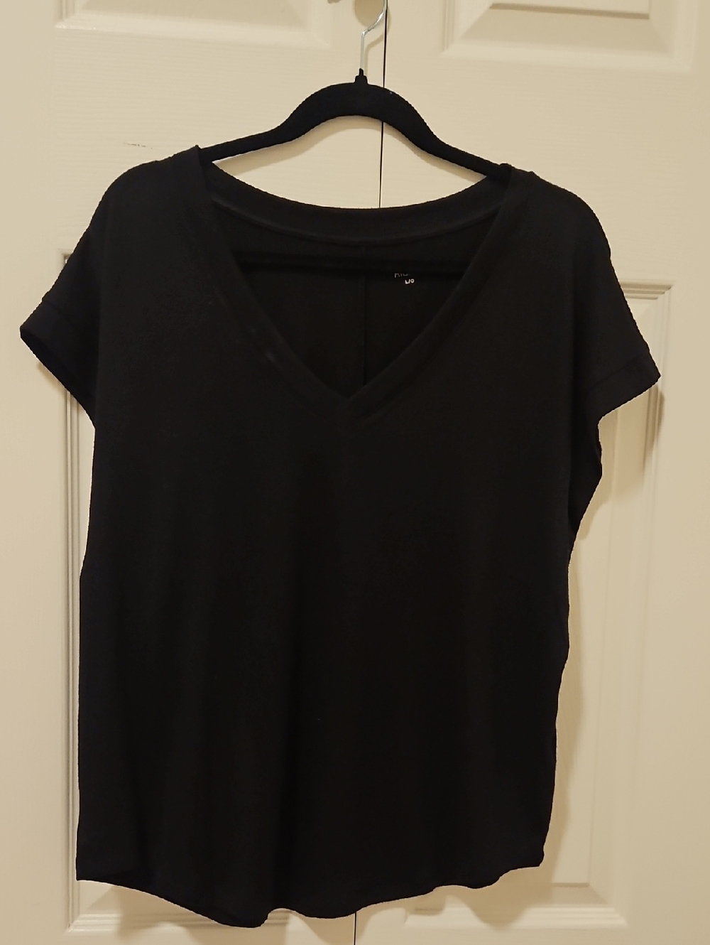 Ricki's Black V-Neck Short Sleeve Tee
